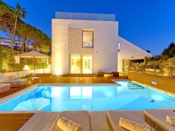 2244 New Modern Luxury Villa in Puerto Banus - Апартаменты в Marbella
