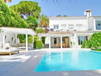 5502 Villa 4 bedroom Amazing View - Апартаменты в Marbella