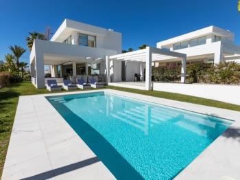 6614 Modern Villa in a Luxury Quiet Resort, Pool - Апартаменты в Marbella