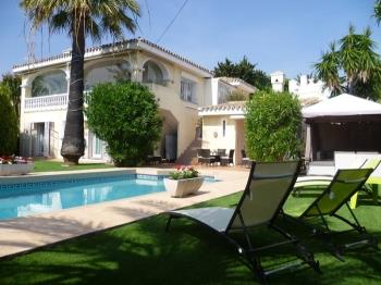 7006 Spacious Villa privat pool - Апартаменты в Marbella
